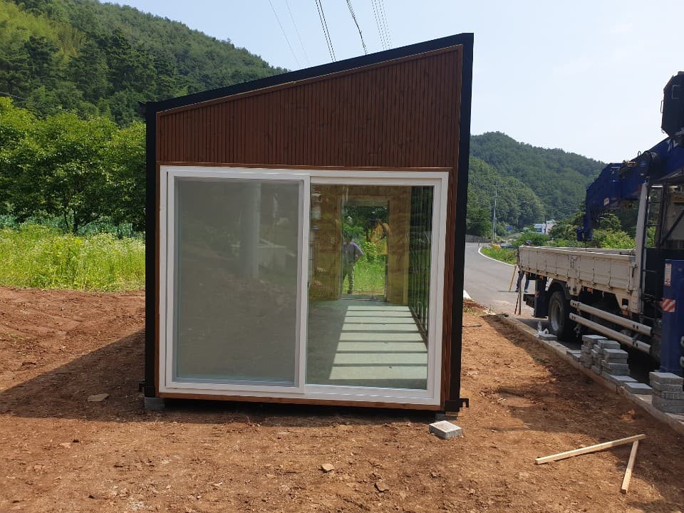 [강원도 삼척]3×6 이동식 주택 출고 이미지 9